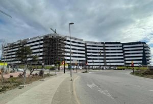 SATE, cerramientos y petos en edificios en Málaga